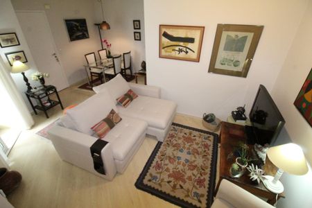 Apartamento para alugar com 73m², 2 quartos e 2 vagasSala