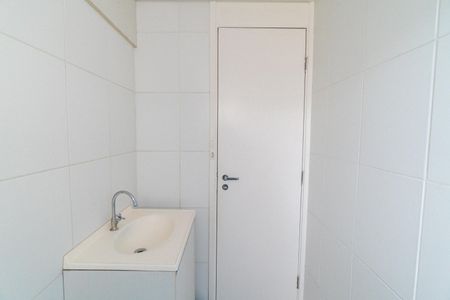 Apartamento à venda com 65m², 2 quartos e 1 vaga Apartamento à venda com 65m², 2 quartos e 1 vagaBanheiro Social