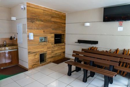 Apartamento à venda com 65m², 2 quartos e 1 vaga Apartamento à venda com 65m², 2 quartos e 1 vagaÁrea comum - Churrasqueira