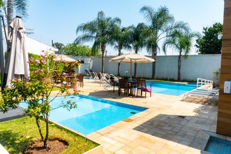 Apartamento à venda com 65m², 2 quartos e 1 vaga Apartamento à venda com 65m², 2 quartos e 1 vagaÁrea comum - Piscina