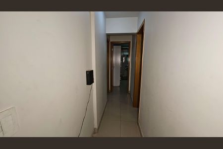 Apartamento para alugar com 99m², 3 quartos e 2 vagasCorredor