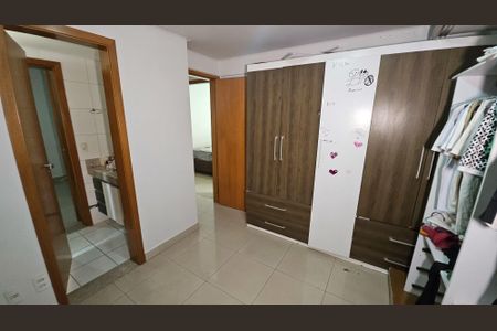 Apartamento para alugar com 99m², 3 quartos e 2 vagasQuarto 2