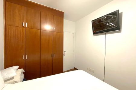 Apartamento à venda com 220m², 3 quartos e 3 vagasQuarto 2