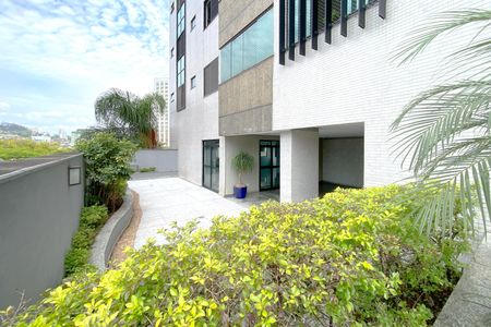 Apartamento à venda com 220m², 3 quartos e 3 vagasÁrea comum - Jardim