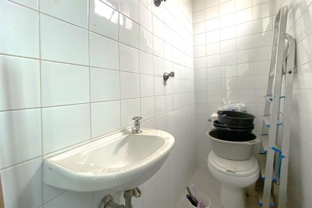 Apartamento à venda com 220m², 3 quartos e 3 vagasBanheiro de serviço