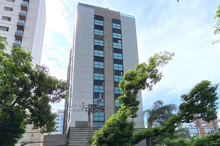 Apartamento à venda com 220m², 3 quartos e 3 vagasFachada