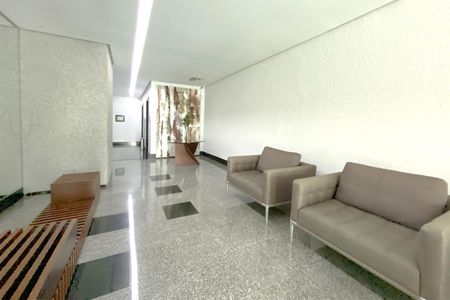 Apartamento à venda com 220m², 3 quartos e 3 vagasÁrea comum - Hall