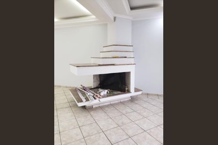 Casa à venda com 4 quartos, 160m² em Jardim da Gloria, São Paulo