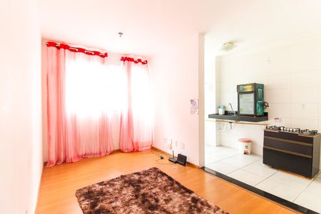 Sala de apartamento para alugar com 2 quartos, 42m² em Colônia (zona Leste), São Paulo