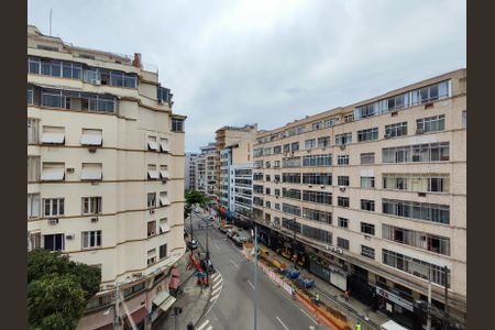 Apartamento à venda com 130m², 4 quartos e sem vagaVista da Sala