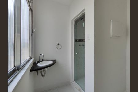 Apartamento à venda com 130m², 4 quartos e sem vagaBanheiro da Suíte
