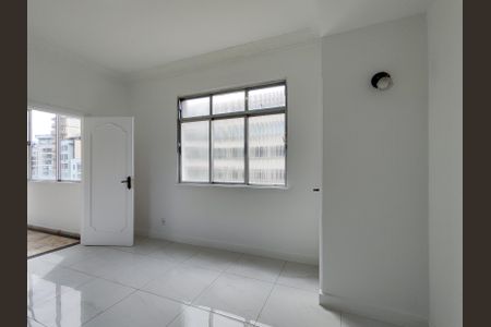 Apartamento à venda com 130m², 4 quartos e sem vagaQuarto 1