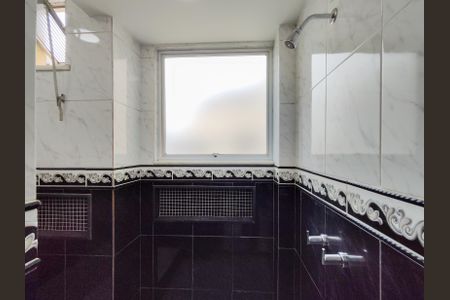 Apartamento à venda com 130m², 4 quartos e sem vagaBanheiro Corredor