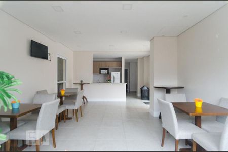 Apartamento à venda com 55m², 2 quartos e 1 vaga Apartamento à venda com 55m², 2 quartos e 1 vagaÁrea comum - Salão de festas