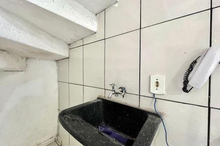 Casa para alugar com 36m², 1 quarto e sem vagaÁrea de Serviço