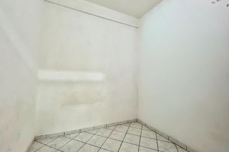 Quarto de casa para alugar com 1 quarto, 36m² em Vila Mira, São Paulo