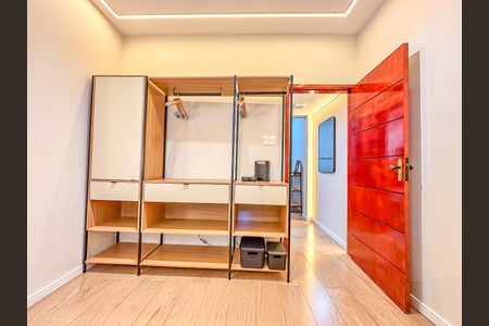 Apartamento para alugar com 42m², 1 quarto e sem vagaSala/Quarto