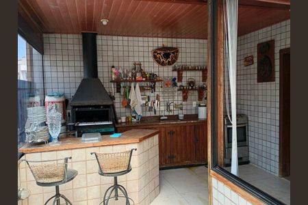 Apartamento à venda com 3 quartos, 115m² em Grajaú, Belo Horizonte