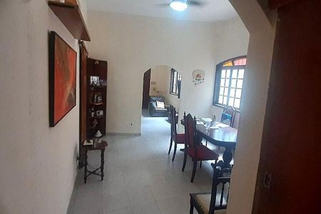 Casa à venda com 14 quartos, 280m² em Centro, Niterói