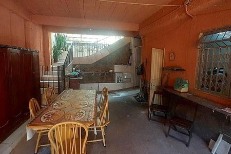 Casa à venda com 14 quartos, 280m² em Centro, Niterói