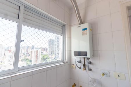 Apartamento à venda com 133m², 3 quartos e 3 vagas Apartamento à venda com 133m², 3 quartos e 3 vagasÁrea de serviço