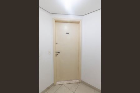 Apartamento à venda com 133m², 3 quartos e 3 vagas Apartamento à venda com 133m², 3 quartos e 3 vagasHall Social