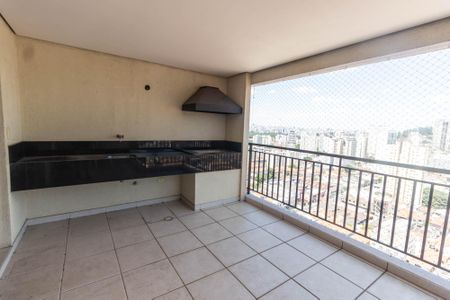Apartamento à venda com 133m², 3 quartos e 3 vagas Apartamento à venda com 133m², 3 quartos e 3 vagasVaranda gourmet