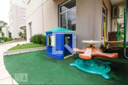 Apartamento à venda com 133m², 3 quartos e 3 vagas Apartamento à venda com 133m², 3 quartos e 3 vagasPlayground