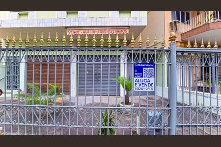 Apartamento para alugar com 48m², 1 quarto e 1 vagaFachada do Prédio com placa