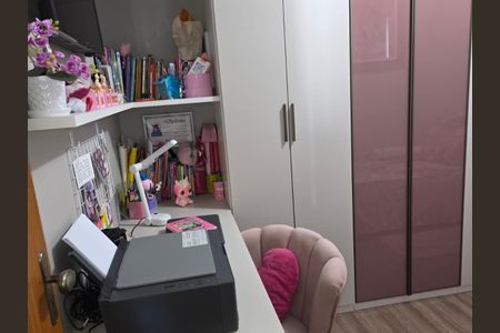 Apartamento à venda com 90m², 2 quartos e 2 vagasQuarto