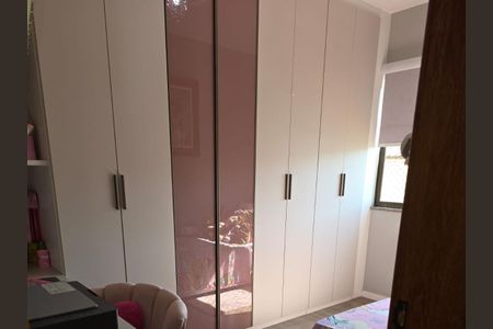 Apartamento à venda com 90m², 2 quartos e 2 vagasQuarto