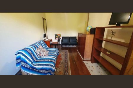 Casa à venda com 5 quartos, 381m² em Piratininga, Niterói