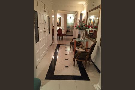 Casa à venda com 1 quarto, 600m² em Sapê, Niterói