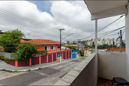 Casa para alugar com 70m², 2 quartos e 1 vaga Casa para alugar com 70m², 2 quartos e 1 vagaQuarto 2 - Varanda