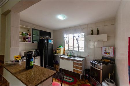 Casa para alugar com 70m², 2 quartos e 1 vaga Casa para alugar com 70m², 2 quartos e 1 vagaCozinha