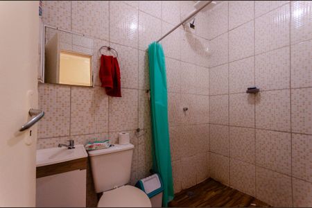 Casa para alugar com 70m², 2 quartos e 1 vaga Casa para alugar com 70m², 2 quartos e 1 vagaBanheiro