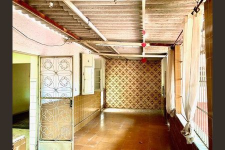 Casa à venda com 3 quartos, 300m² em Fonseca, Niterói