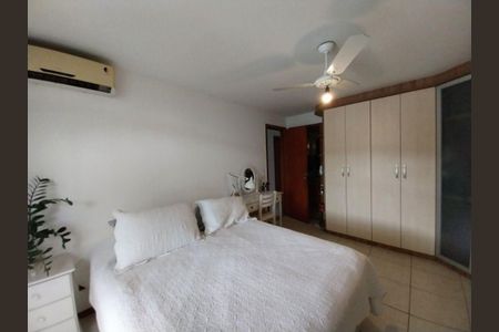 Apartamento à venda com 3 quartos, 130m² em Itaipu, Niterói