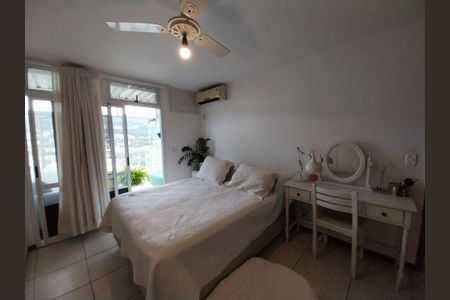Apartamento à venda com 3 quartos, 130m² em Itaipu, Niterói