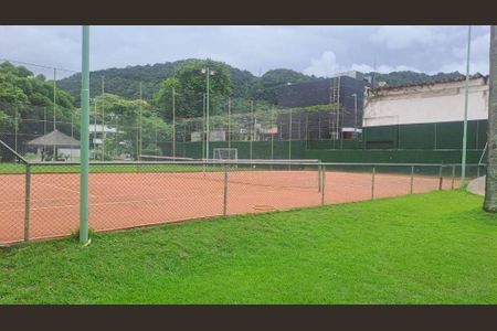 Casa à venda com 4 quartos, 463m² em Piratininga, Niterói