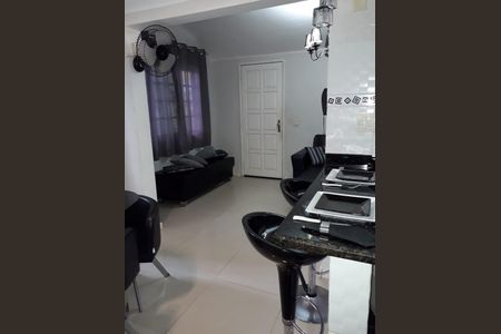 Casa à venda com 3 quartos, 118m² em Sapê, Niterói