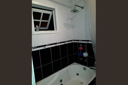 Casa à venda com 3 quartos, 118m² em Sapê, Niterói