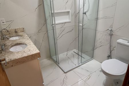 Banheiro da Suíte de casa para alugar com 3 quartos, 125m² em Embaré, Santos