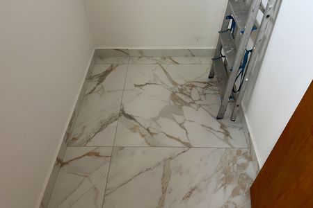 Quarto de Serviço de casa para alugar com 3 quartos, 125m² em Embaré, Santos