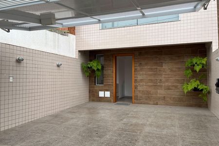 Casa para alugar com 125m², 3 quartos e 2 vagas Casa para alugar com 125m², 3 quartos e 2 vagasGaragem