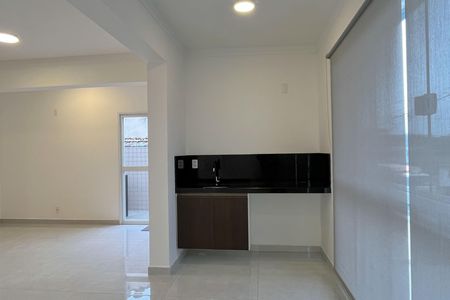 Casa para alugar com 125m², 3 quartos e 2 vagas Casa para alugar com 125m², 3 quartos e 2 vagasSala