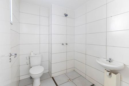 Apartamento para alugar com 48m², 2 quartos e sem vaga Apartamento para alugar com 48m², 2 quartos e sem vagaBanheiro Social