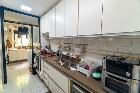 Apartamento à venda com 90m², 3 quartos e 2 vagas Apartamento à venda com 90m², 3 quartos e 2 vagasCozinha