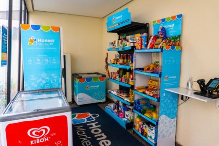 Apartamento à venda com 90m², 3 quartos e 2 vagas Apartamento à venda com 90m², 3 quartos e 2 vagasÁrea comum - Mercado