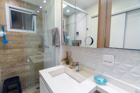 Apartamento à venda com 90m², 3 quartos e 2 vagas Apartamento à venda com 90m², 3 quartos e 2 vagasBanheiro da Suíte